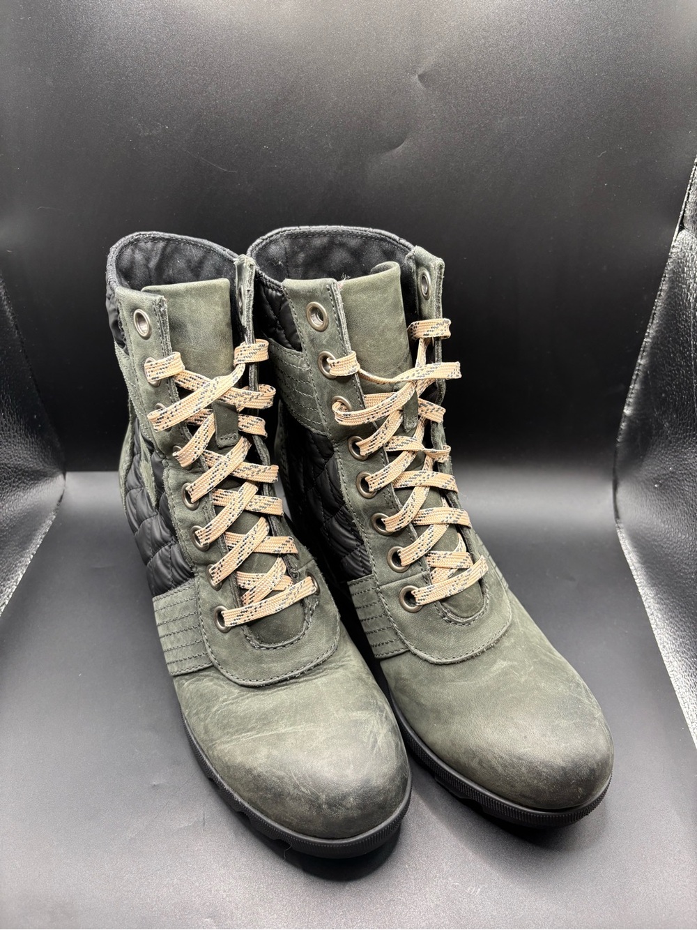 Sorel Lexie Wedge Quilted Waterproof Boots Black Womens Size 8.5 Lace Up Boots